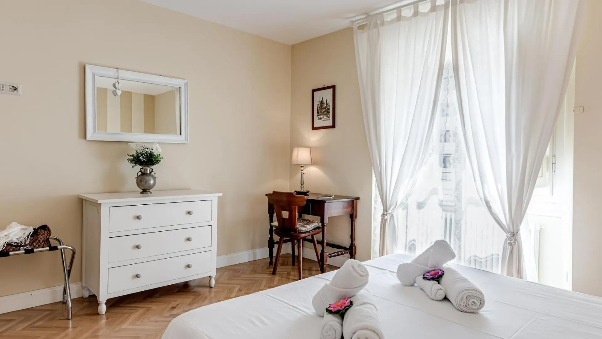 Apartment Flora - Sweet Dreams In Florence